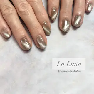 ネイル LaLuna🌙 Natsukiのネイルデザイン