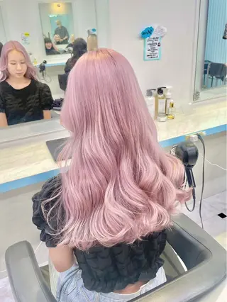 ロング カラー ヘアアレンジ 韓国レイヤー&ピンク 艶髪🩶maikoのヘアスタイル