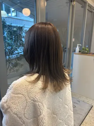 セミロング フローレン KANAKOのヘアスタイル