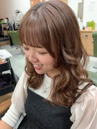 ミディアム Rosso獨協大学前 YUNAのヘアスタイル