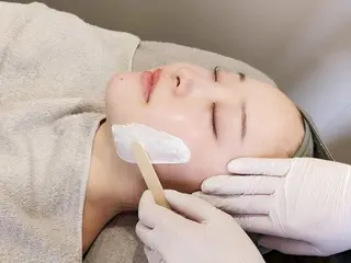 岡田 莉奈の眉毛・アイブロウイメージ