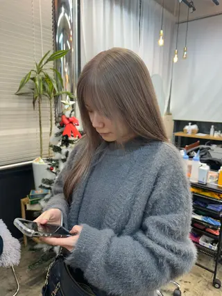 ロング カラー ヘアアレンジ 早瀬裕之 パーマのヘアスタイル