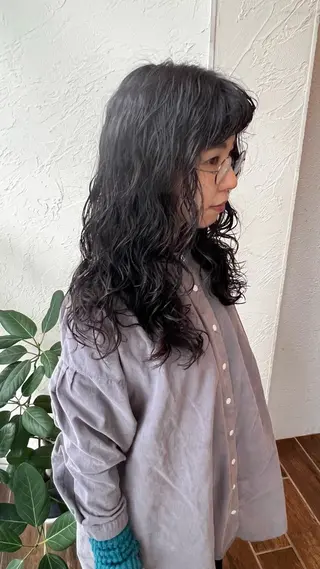 ロング パーマ 村上 輝のヘアスタイル