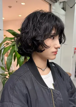 ミディアム パーマ 小田 晃瑛のヘアスタイル