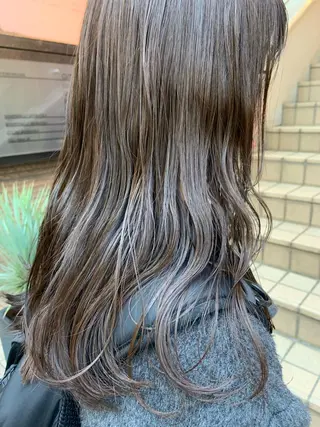カラー yaya✂︎ 美髪/艶カラーのヘアスタイル