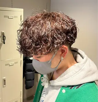 ミディアム パーマ メンズ 横浜駅メンズパーマ師 🌀岩﨑弘成🌀のヘアスタイル