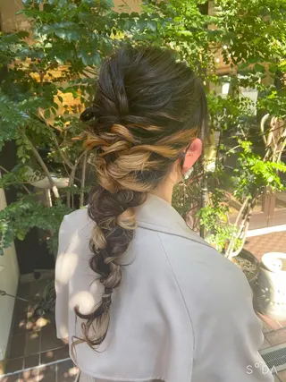 ロング 早稲田 千尋のヘアスタイル