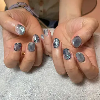 ネイル Ami 🦥のネイルデザイン