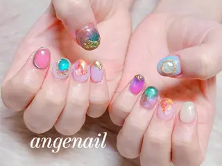 ネイル オーナーネイリスト MAKIのネイルデザイン