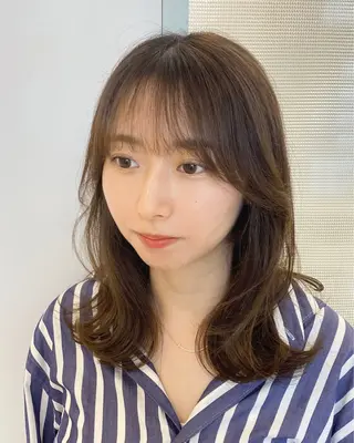 セミロング 似合わせ艶髪カラー ❤️ハダユミのヘアスタイル