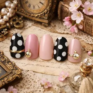 ネイル Roger 舞のネイルデザイン