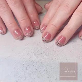 ネイル .. momoko🕊のネイルデザイン