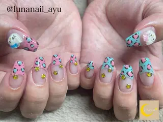 ネイル LUNA NAIL ayuのネイルデザイン