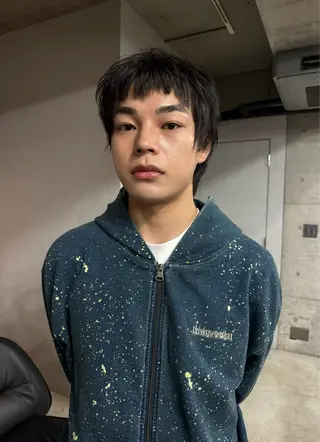 ショート メンズ 吉田一輝 外国人パーマのヘアスタイル