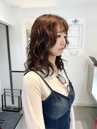 ミディアム パーマ ZENKO表参道店所属・デジタルパーマ 🌀ボブ　萩原　龍のヘアスタイル