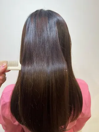 ロング miku 三ノ輪のヘアスタイル