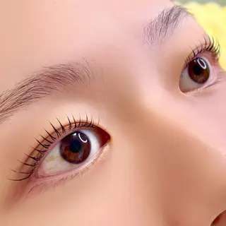 マツエク・マツパ private eye salon and N所属・Kojima Naoの眉毛・アイブロウイメージ