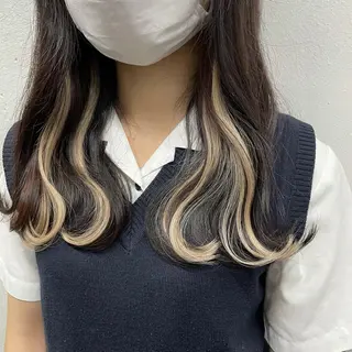 セミロング カラー 🧡艶髪ちゅるん髪 🫧🧡YUKI❄️のヘアスタイル