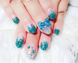 ネイル マジック ミラーのネイルデザイン