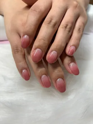 ネイル Nailsalon Ｒ《喜多見3分》のネイルデザイン