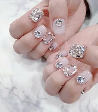 ミディアム T&D NailSalonのネイルデザイン