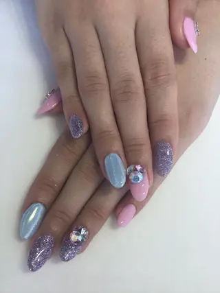 ネイル 💎🐰 saki. m 🐰💎のネイルデザイン