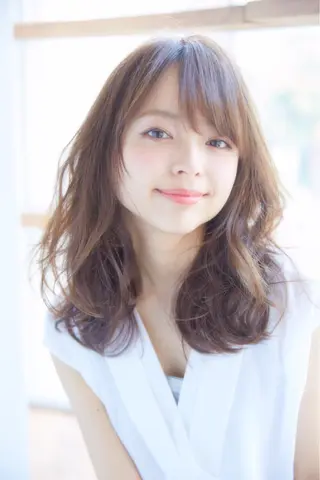 セミロング カラー パーマ ヘアアレンジ ひがし　まさし JYUNESU副代表のヘアスタイル