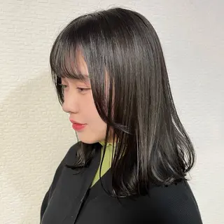 セミロング カラー ｼﾉｻﾞｷ ｷﾅのヘアスタイル