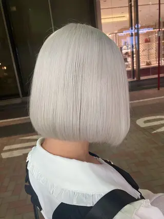 ミディアム 🩵ブリーチと ブリーチ矯正の人🩵のヘアスタイル