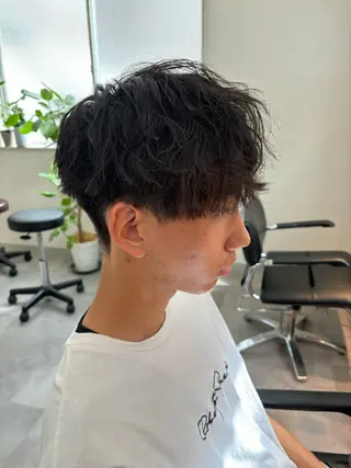 メンズ 保立/フェザーパーマ /メンズカット千葉のヘアスタイル