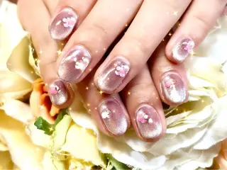 ショート サロンドラフィーユ LAFEUILLEのネイルデザイン