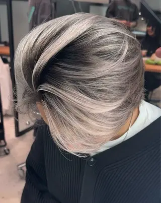 カラー メンズ Kaz. メンズ平尾・高宮のヘアスタイル