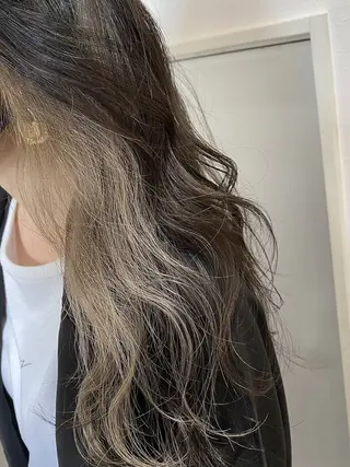 ロング loup yunaのヘアスタイル