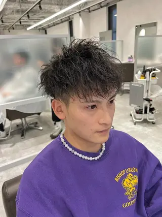 ショート カラー パーマ メンズ 関西センターパート メンズモデル募集のヘアスタイル