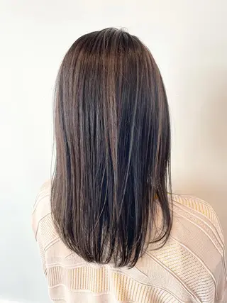 ロング カラー FLAGS YAMATOのヘアスタイル