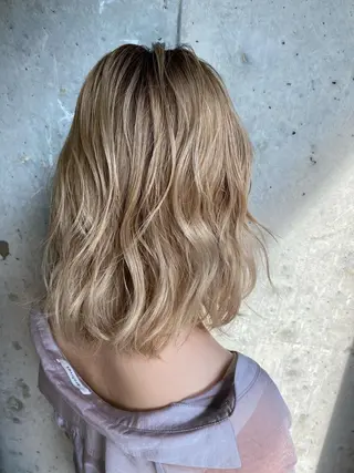 ミディアム カラー シールエクステ 🪽CHIAKIのヘアスタイル