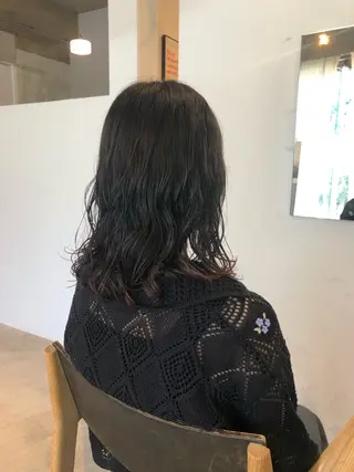 ミディアム パーマ 竹内 絢香のヘアスタイル