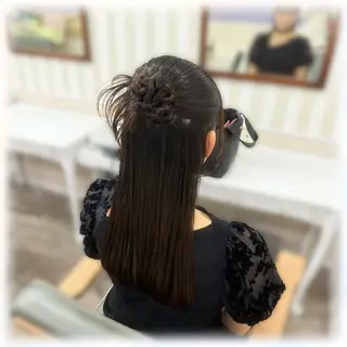 ヘアアレンジ ヘアセット 🤍AIRA🤍のヘアスタイル