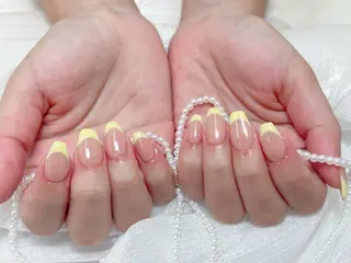 セミロング 宮崎 もものネイルデザイン