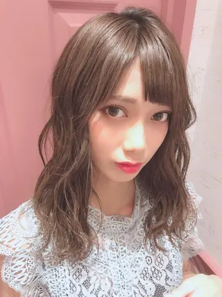 ミディアム 代表山口ひな 髪質改善のプロのヘアスタイル