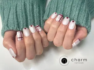 ネイル ネイルルーム チャームのネイルデザイン