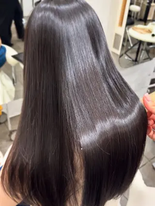 ロング 𝗬𝗨𝗔 🐈‍⬛のヘアスタイル