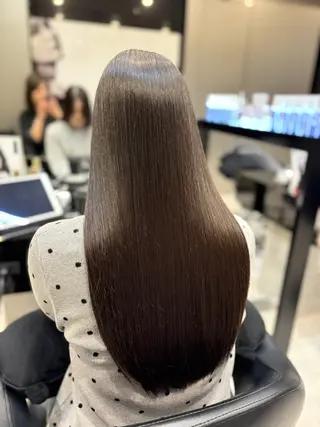 ロング HARUKI MINATO Japan FUKUOKA所属・秋屋 美々梨のヘアスタイル