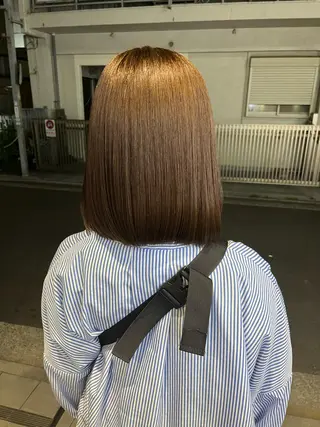 ミディアム 渡邊 百咲のヘアスタイル