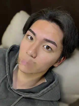 メンズ アイブロウ メンズ専門眉毛サロン Re:gidの眉毛・アイブロウイメージ