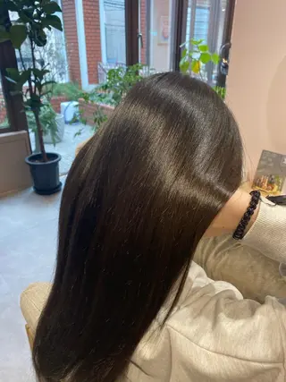 ロング nagisa /縮毛矯正のヘアスタイル