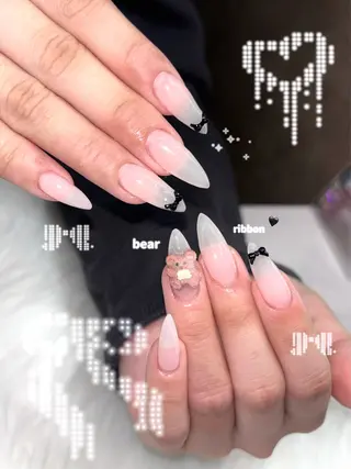 ネイル 🧸fein. rena🩰のネイルデザイン