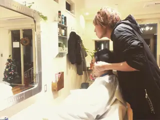 メンズ MAKEーUP WARMのヘアスタイル