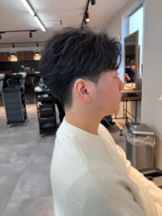 メンズ 保立/フェザーパーマ /メンズカット千葉のヘアスタイル