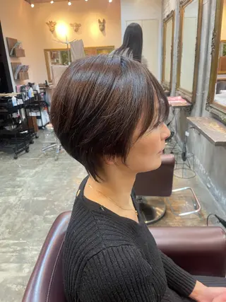 ショート 梅本 春菜のヘアスタイル